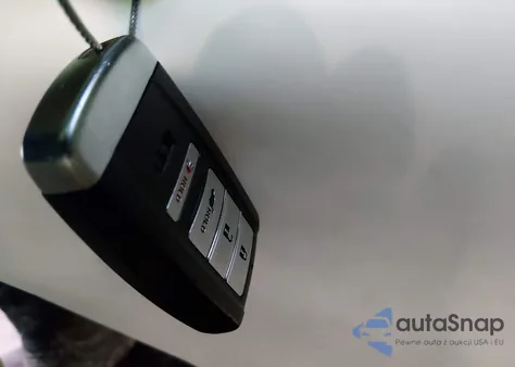 2019 Acura Mdx Standard z USA, uszkodzony, nr VIN 5J8YD4H32KL021738